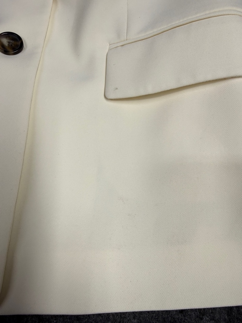 Donna Karan Ivory Single-Breasted Tailored Blazer - Picture 6 of 10